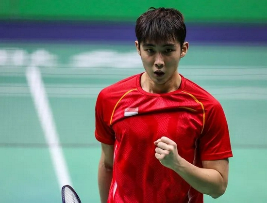 他坚定地选 他坚定地选